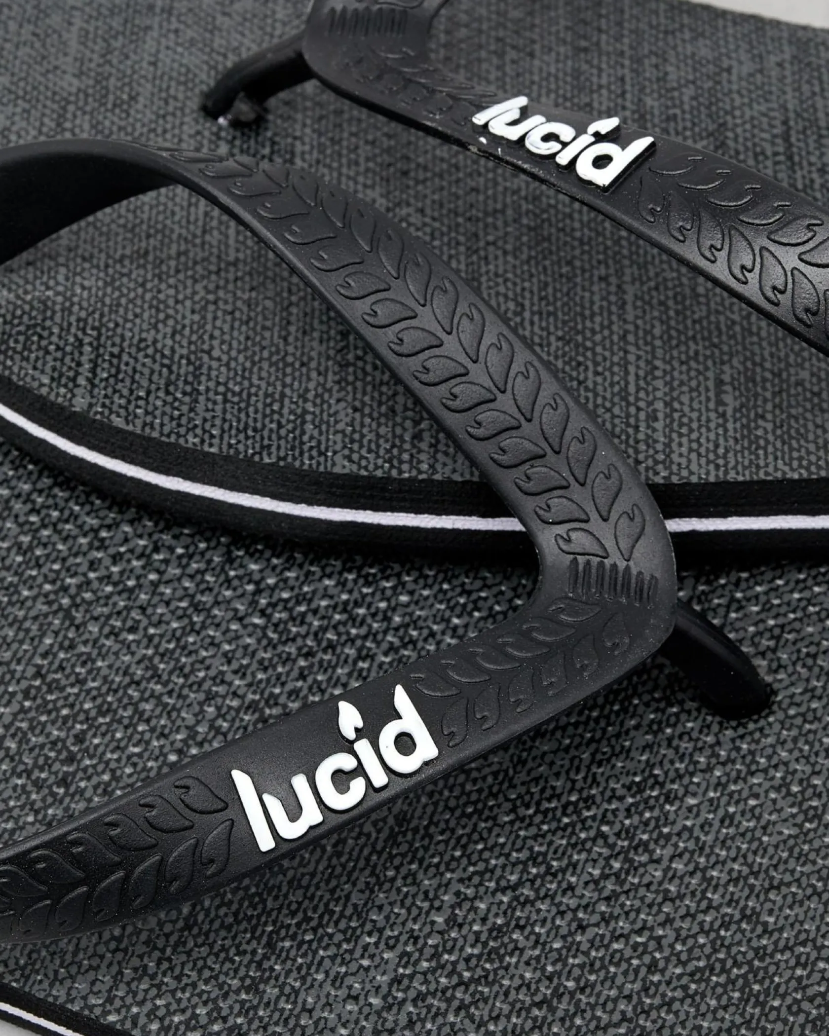 Lucid Wedge Thongs Black/textile Hot
