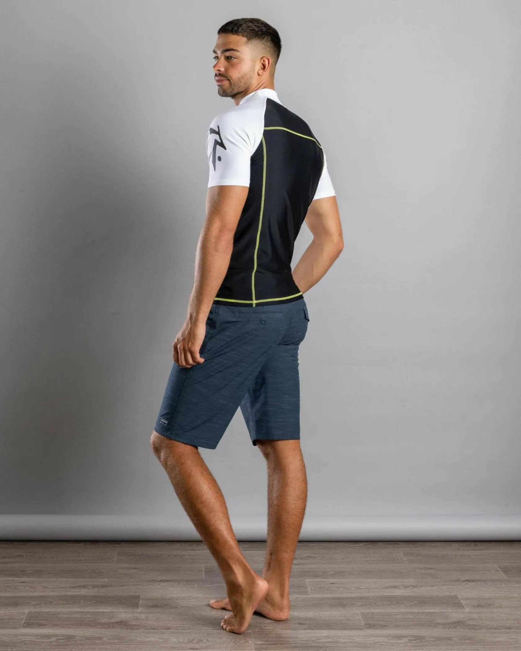 Rusty Y2SHAY Short Sleeve Wetshirt Black / White Clearance