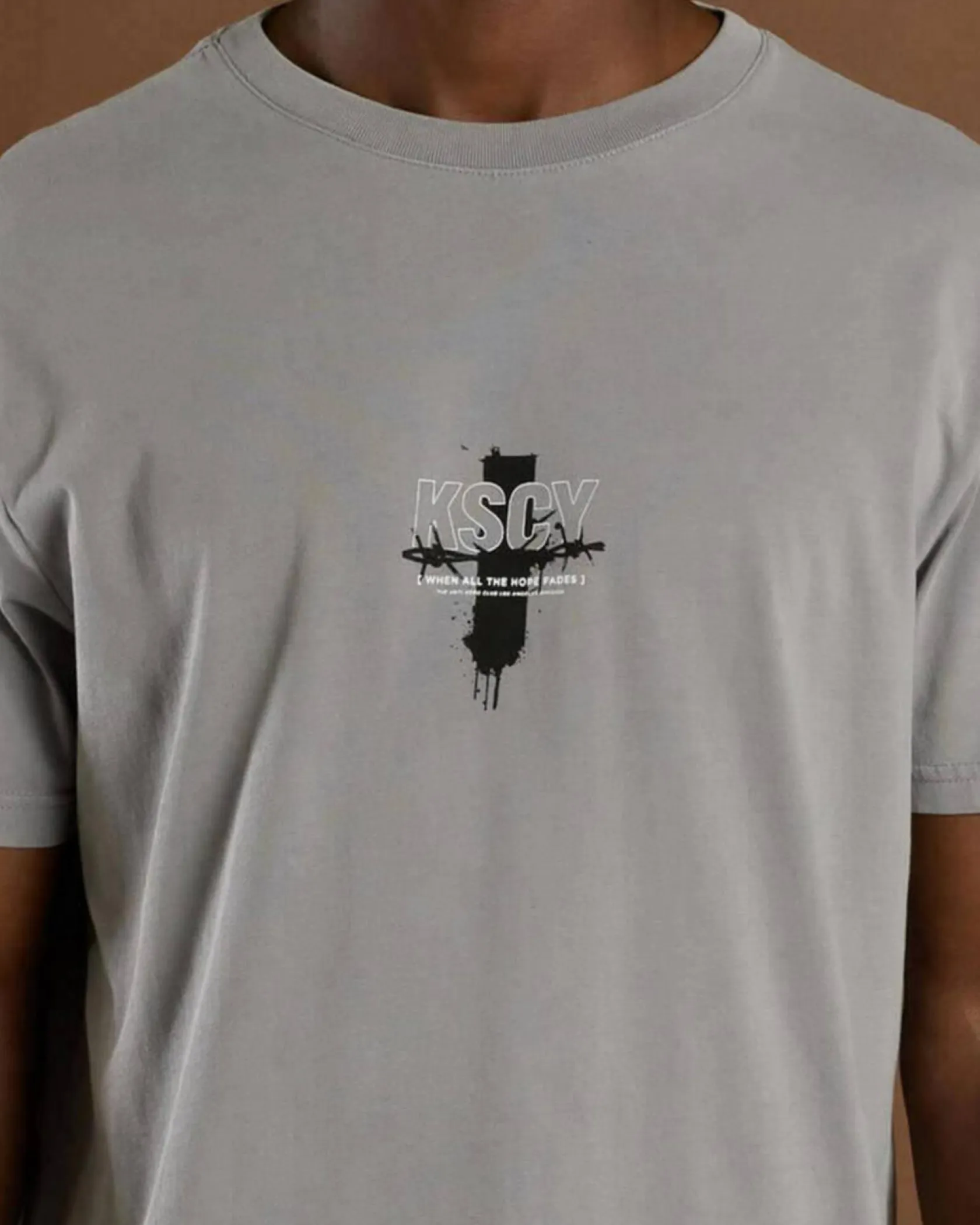 Kiss Chacey Zingify Dual Curved T-Shirt Pigment Ultimate Grey Clearance